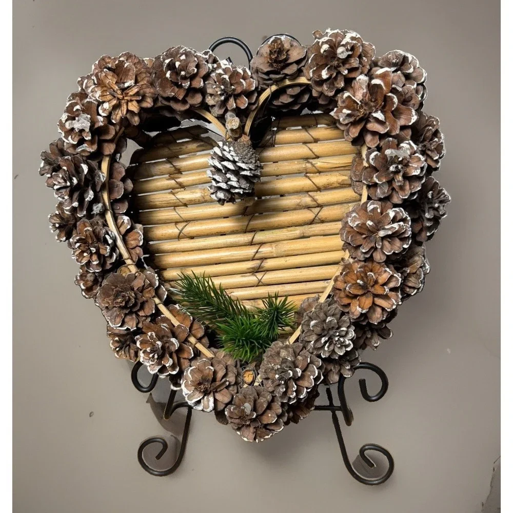 Rustic Heart‎ Shaped Pinecone Wreath natural Country Cabin Farmhouse Home Decor